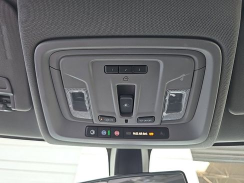 Used 2020 Chevrolet Silverado 1500 LT w/ All-Star Edition image 22