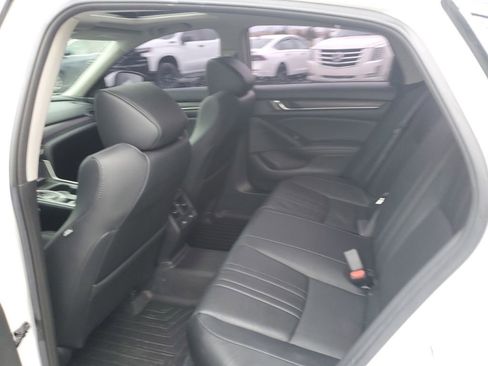 Used 2021 Honda Accord Touring image 26