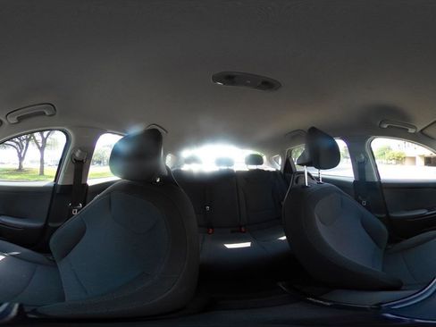 Used 2025 Kia K4 FWD image 37