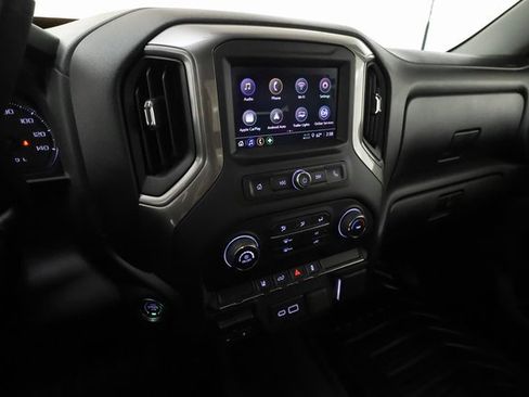 Used 2025 Chevrolet Silverado 2500 W/T w/ WT Convenience Package image 15