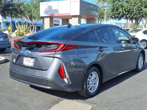 Certified 2020 Toyota Prius Prime XLE image 8