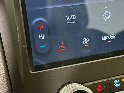 Used 2022 Ford Edge ST-Line image 20