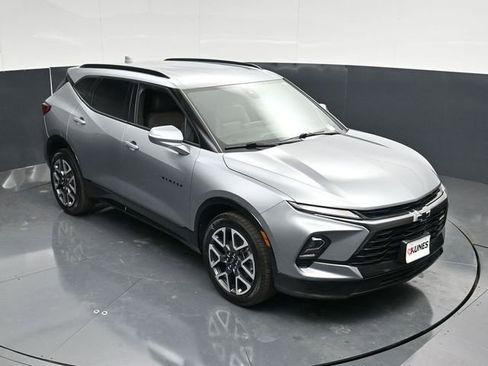 Used 2025 Chevrolet Blazer RS AWD/4WD image 50