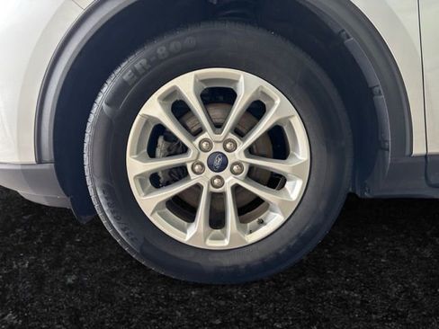 Used 2020 Ford Escape SE FWD image 9