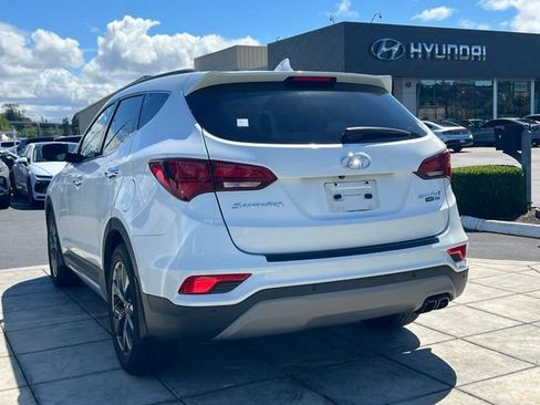 Used 2018 Hyundai Santa Fe Sport w/ Cargo Package AWD/4WD image 11