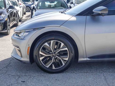 Used 2024 Kia EV6 GT-Line RWD image 9