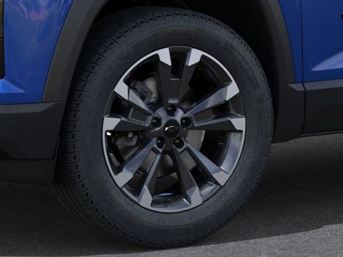 New 2027 Chevrolet Equinox RS w/ Safety and Technology Package FWD image 9