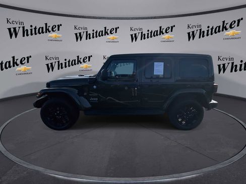 Used 2022 Jeep Wrangler Unlimited Sahara w/ Cold Weather Group image 5