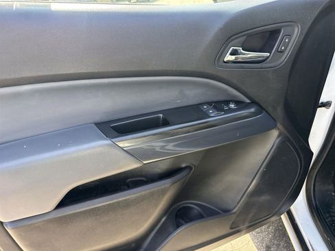 Used 2019 Chevrolet Colorado Z71 image 18