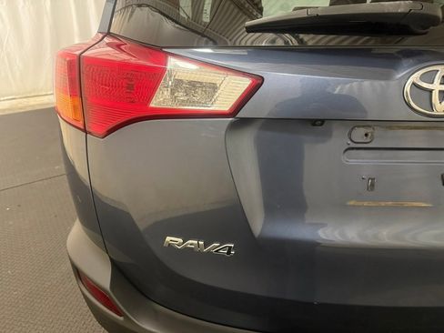 Used 2014 Toyota RAV4 XLE image 10