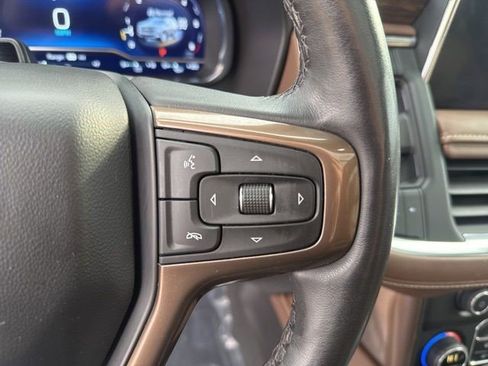 Certified 2024 Chevrolet Suburban High Country w/ Advanced Technology Package AWD/4WD image 18