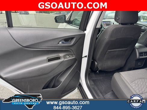 Used 2021 Chevrolet Equinox LT image 17
