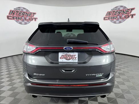 Used 2018 Ford Edge Titanium w/ Ford Safe & Smart Package FWD image 6