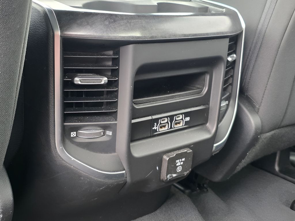 Used 2019 RAM 1500 Big Horn AWD/4WD image 28