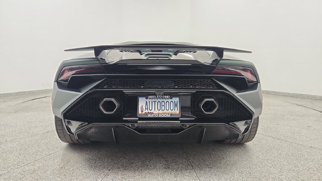 Used 2023 Lamborghini Huracan Tecnica RWD image 20
