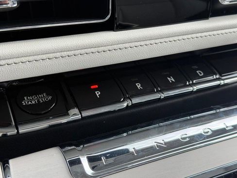 New 2026 Lincoln Aviator Reserve image 14