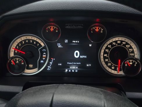 Used 2016 RAM 2500 Big Horn image 29