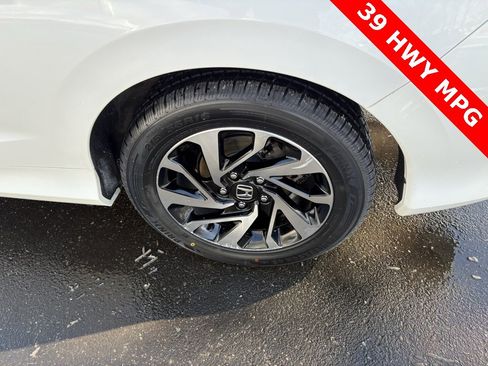 Used 2018 Honda Civic LX-P image 28