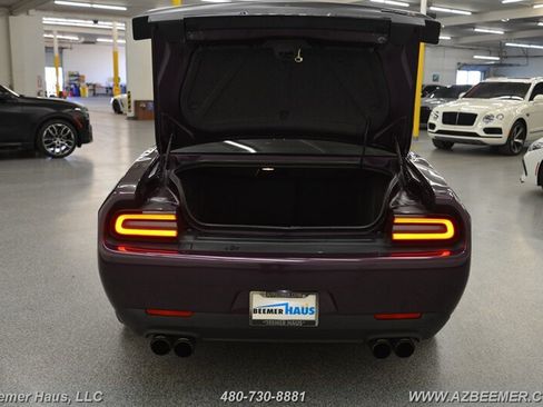 Used 2022 Dodge Challenger R/T Scat Pack RWD image 39