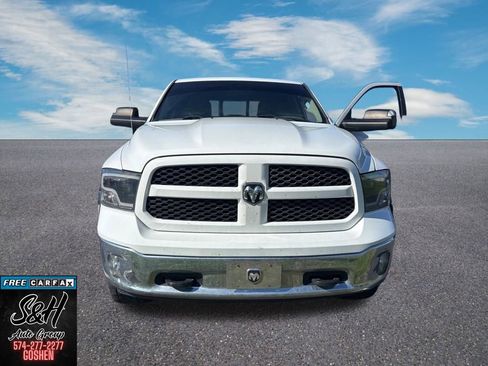 Used 2013 RAM 1500 Classic SLT w/ Remote Start & Security Group AWD/4WD image 3