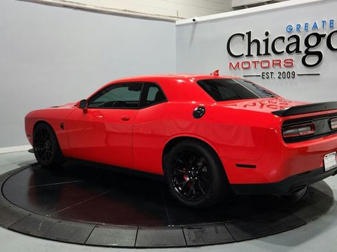 Used 2016 Dodge Challenger SRT Hellcat RWD image 9
