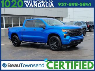 Used 2025 Chevrolet Silverado 1500 Custom w/ Turbomax Blackout Package AWD/4WD 360° Tour