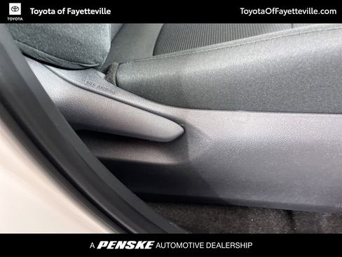 New 2025 Toyota RAV4 LE image 9