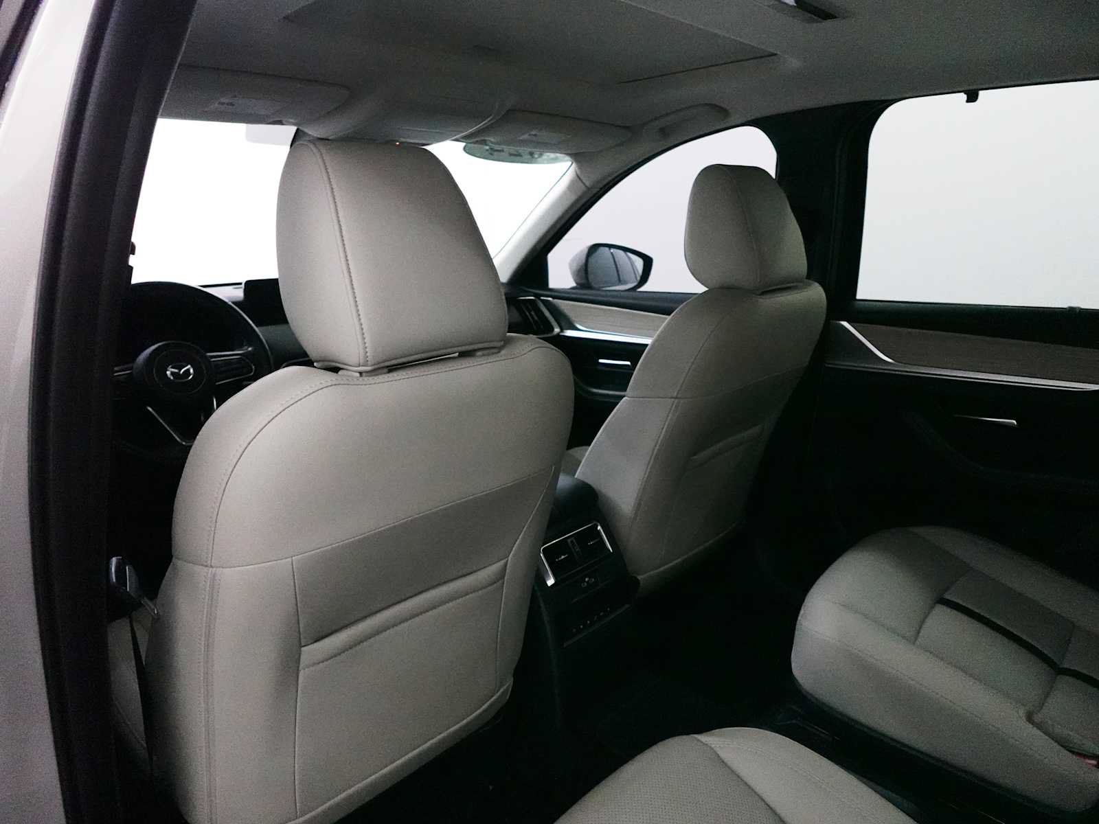 Used 2024 MAZDA CX-90 Plug-In Hybrid w/ Preferred AWD/4WD image 28