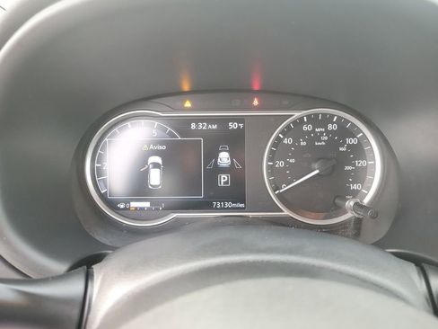 Used 2018 Nissan Kicks SR w/ Interior Electronics Package image 24