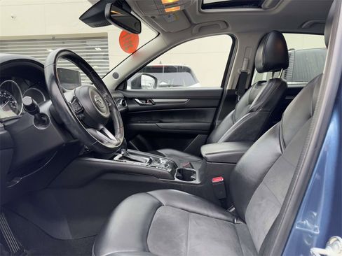 Used 2017 MAZDA CX-5 Touring w/ Preferred Equipment Package image 13