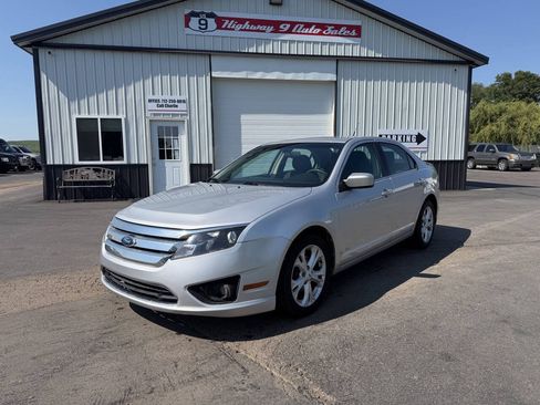 Used 2012 Ford Fusion SE FWD image 1