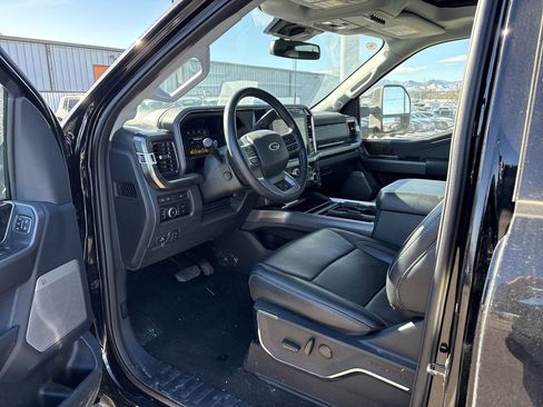 Used 2024 Ford F350 Lariat w/ Lariat Ultimate Package image 9