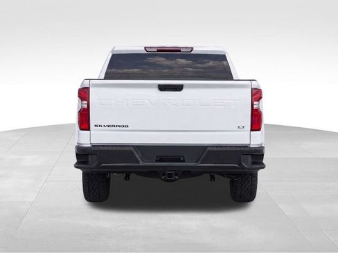 Used 2025 Chevrolet Silverado 1500 LT Trail Boss w/ LT Trail Boss Premium Package AWD/4WD image 4