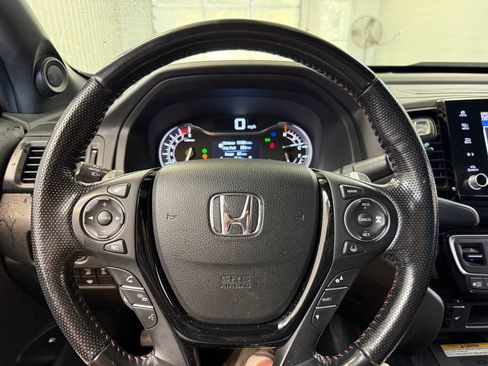 Used 2022 Honda Ridgeline Black Edition image 9