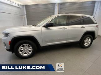 Certified 2023 Jeep Grand Cherokee Laredo AWD/4WD video 1