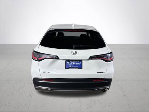 Certified 2023 Honda HR-V Sport image 8