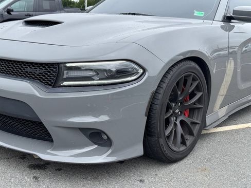 Used 2018 Dodge Charger R/T Scat Pack w/ Dynamics Package RWD image 9