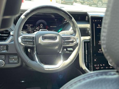 New 2026 GMC Yukon XL Denali AWD/4WD image 12