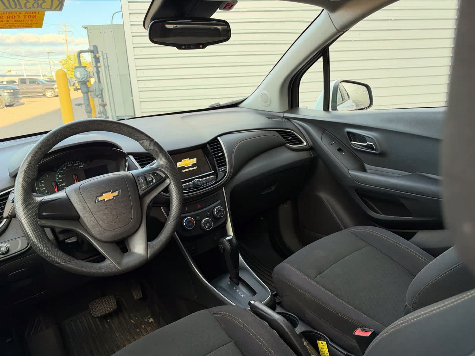 Used 2019 Chevrolet Trax LS FWD image 11