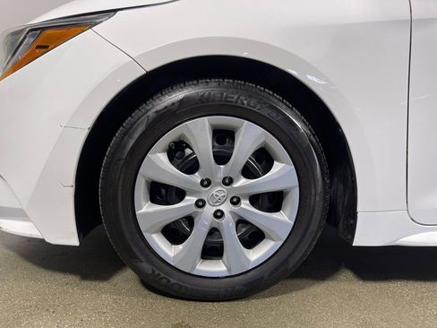 Certified 2023 Toyota Corolla LE image 11