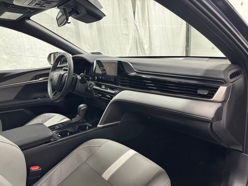 Used 2026 Toyota Camry SE FWD image 63