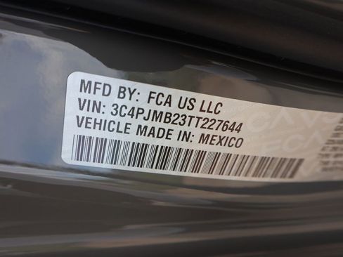 New 2026 Jeep Cherokee Laredo AWD/4WD image 39