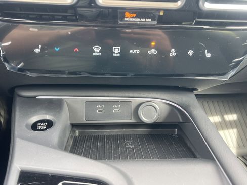 New 2026 Nissan Sentra SV w/ SV Convenience Package FWD image 7
