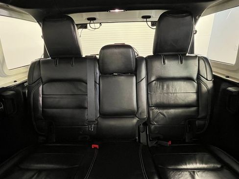 Used 2018 Jeep Wrangler Unlimited Sahara image 19