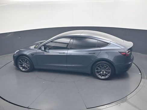 Used 2019 Tesla Model 3 Standard Range Plus RWD image 24