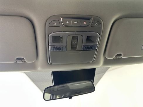 Used 2022 Kia Telluride S image 31