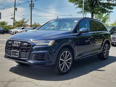 Used 2023 Audi Q7 3.0T Premium Plus AWD/4WD image 3