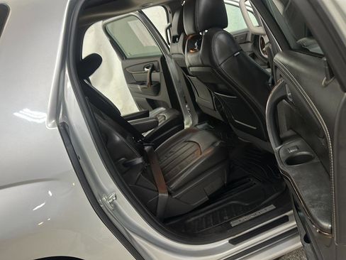 Used 2016 GMC Acadia Denali image 29