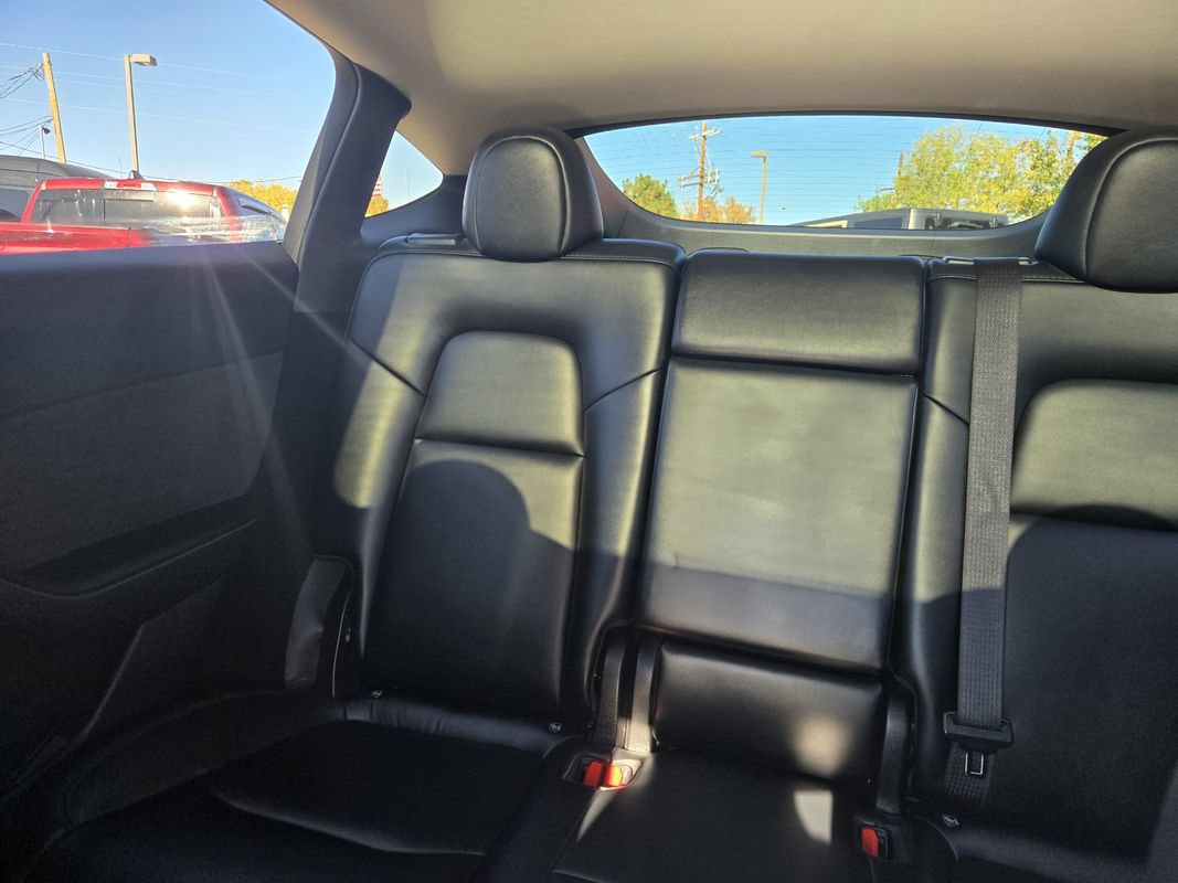 Used 2023 Tesla Model Y Long Range AWD/4WD image 18