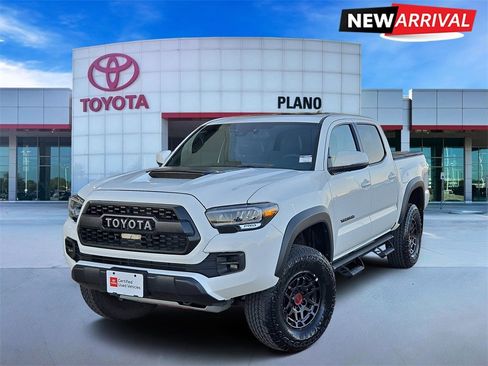 Certified 2023 Toyota Tacoma TRD Pro image 1